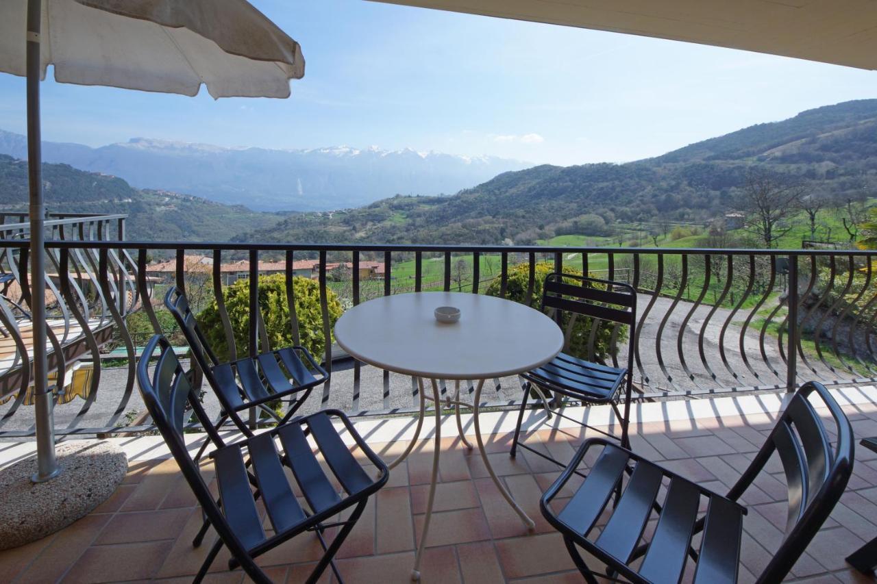 Casa Vacanze Sole Tremosine Esterno foto